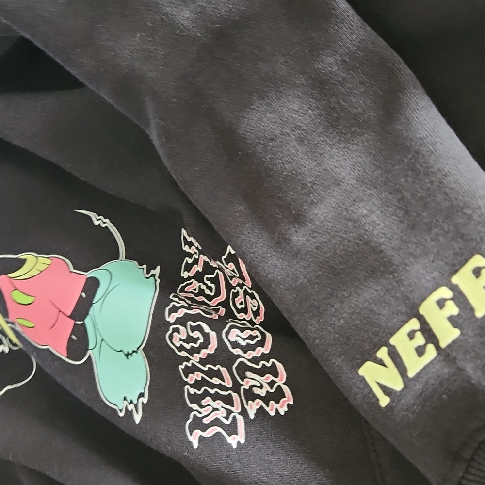 Neff $20 - Picture 6 of 9